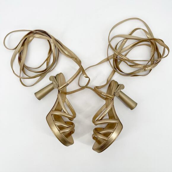Chanel Cruise 2018 Gold Metallic Greek Parthenon Wrap CC Platform Sandals EU 39 - Picture 1 of 15